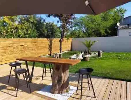 Holiday home Le 14 Maison Familiale Entre Terre Et