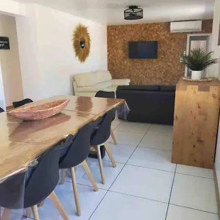 Le 14 Maison Familiale Entre Terre Et *