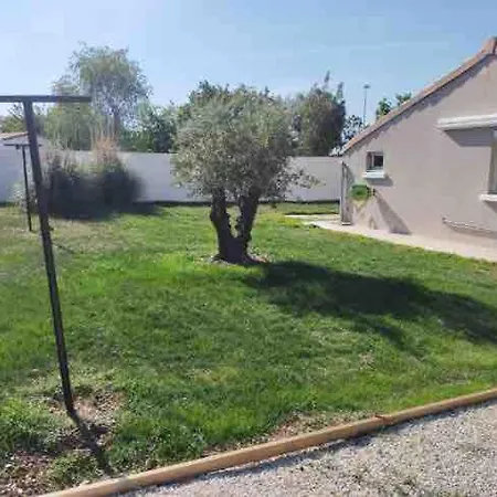 Holiday home Le 14 Maison Familiale Entre Terre Et Saint-Vivien (Charente-Maritime)