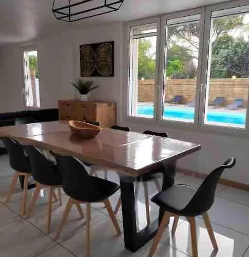 Le 14 Maison Familiale Entre Terre Et * Saint-Vivien (Charente-Maritime)